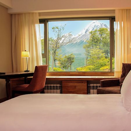 아라쿠르 우수아이아 리조트&스파 외부 사진 A room at the hotel