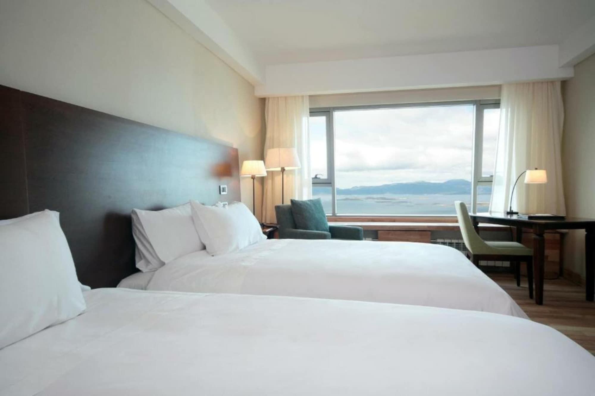 아라쿠르 우수아이아 리조트&스파 외부 사진 A room at the hotel