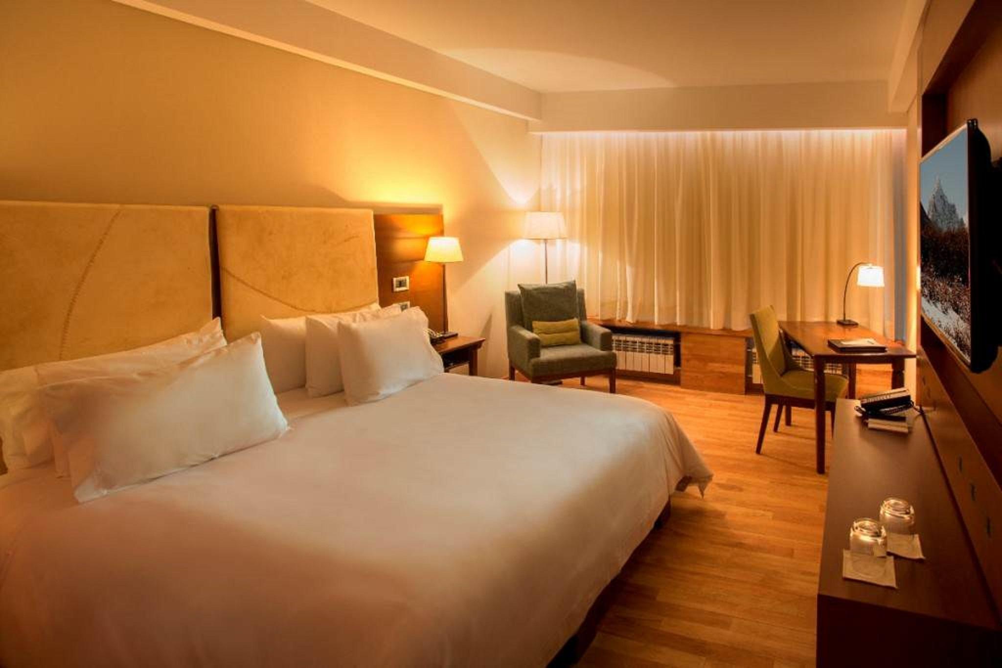 아라쿠르 우수아이아 리조트&스파 외부 사진 A room at the hotel